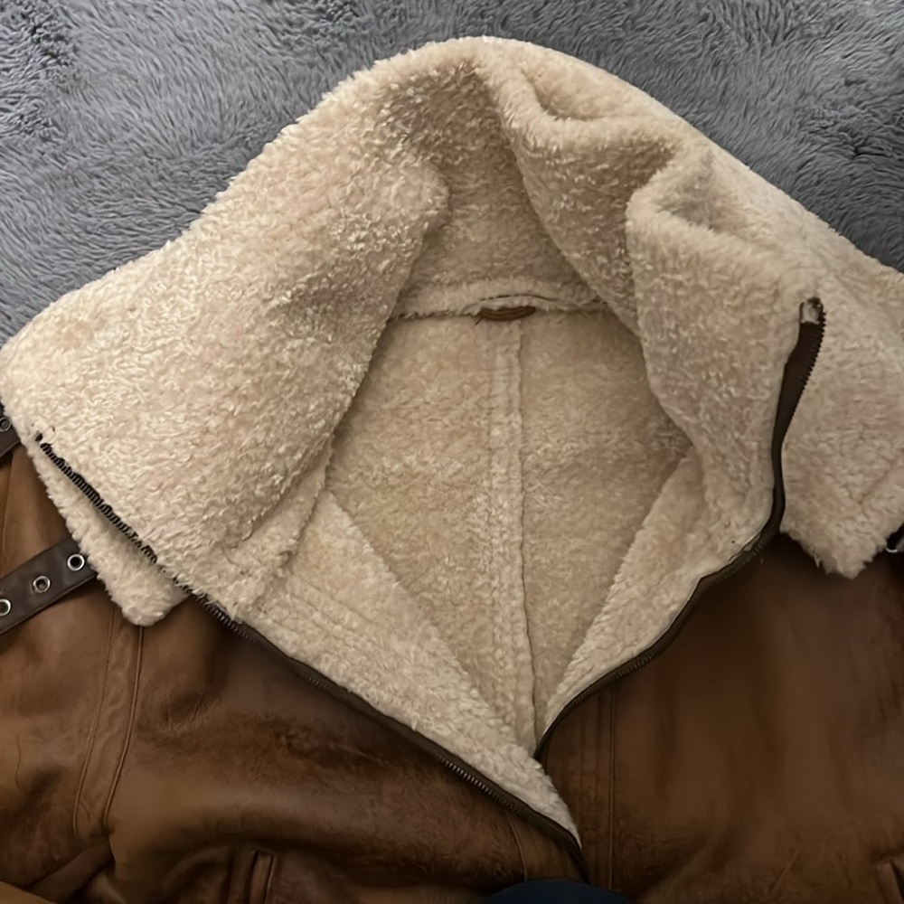 Zara Men's Brown Shearling Leather Jacket - Picture 2 of 9